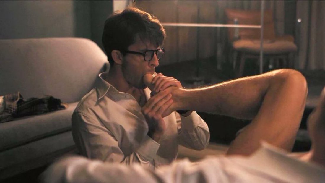 chris.exe tweet media