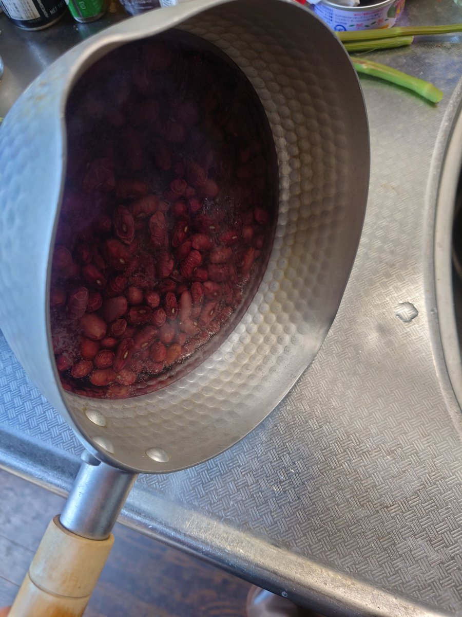 小豆からあんこを作ろうとする私の丁寧な暮らし、さっそく狂う。