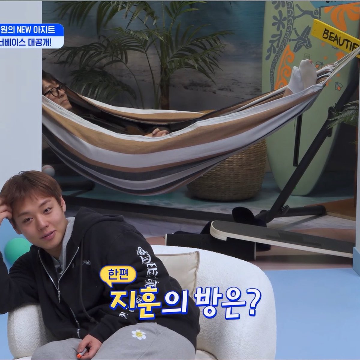 뭔?너원? tweet media