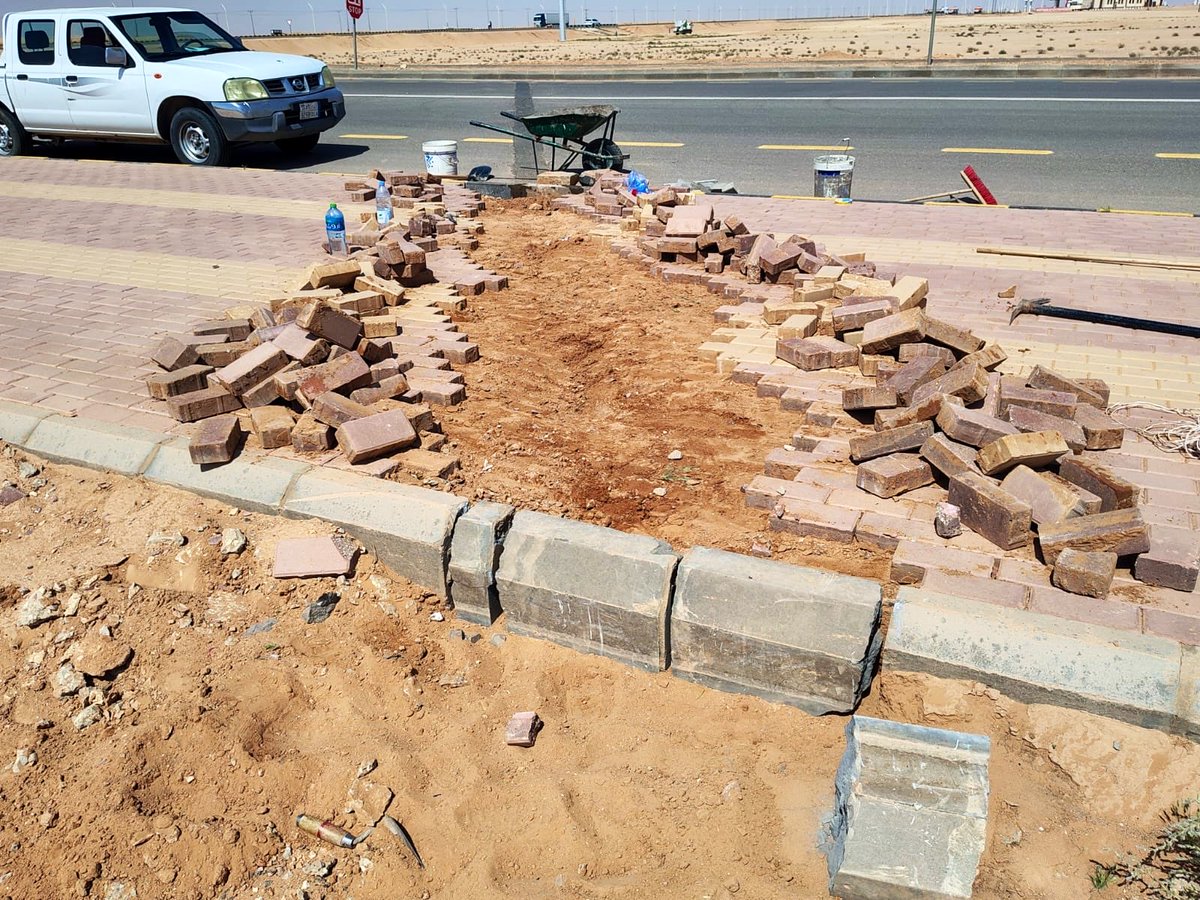 ‏بلدية أم خنصر tweet media