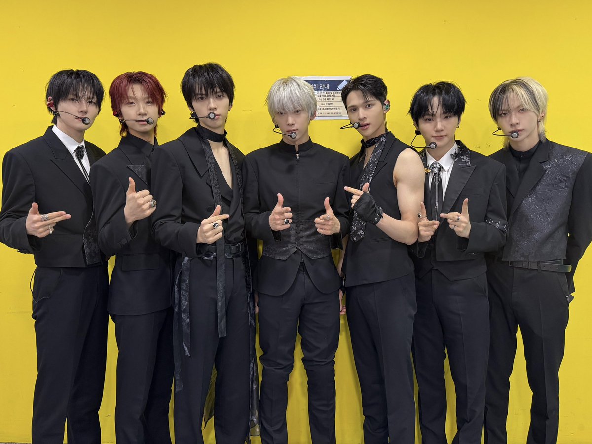 앰퍼샌드원 (AMPERS&ONE) tweet media