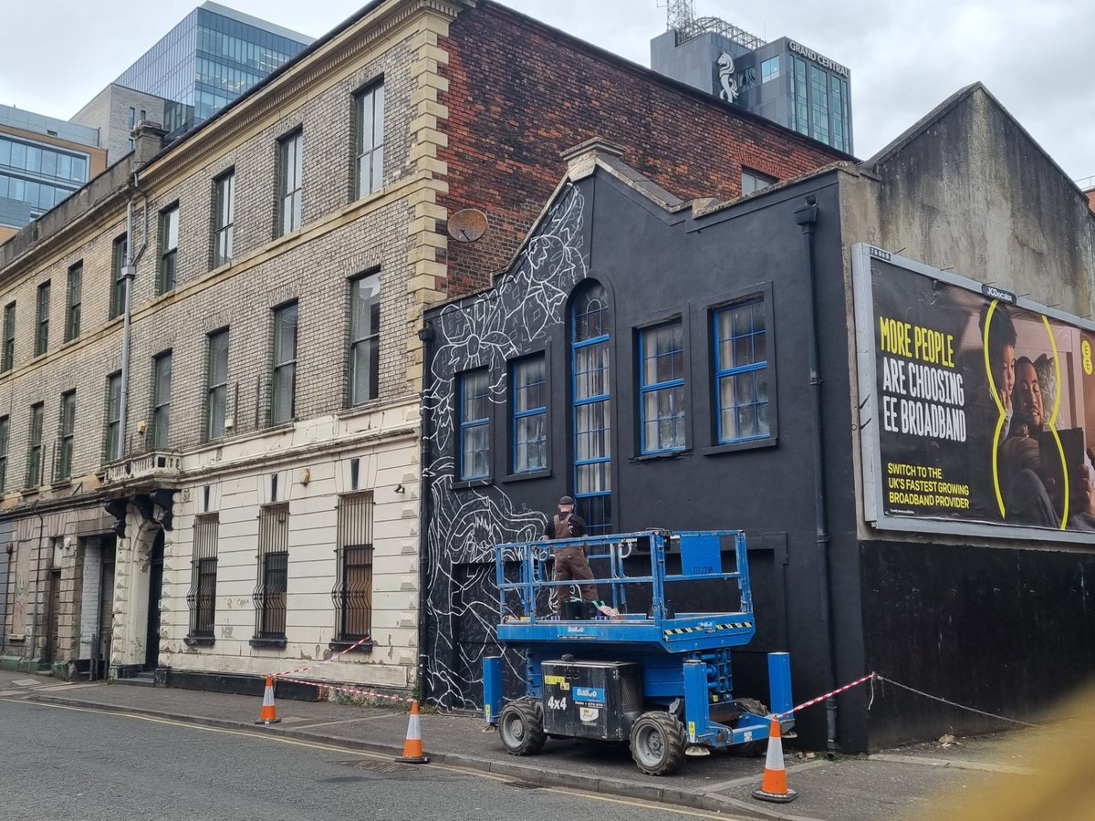Linen Quarter BID tweet media