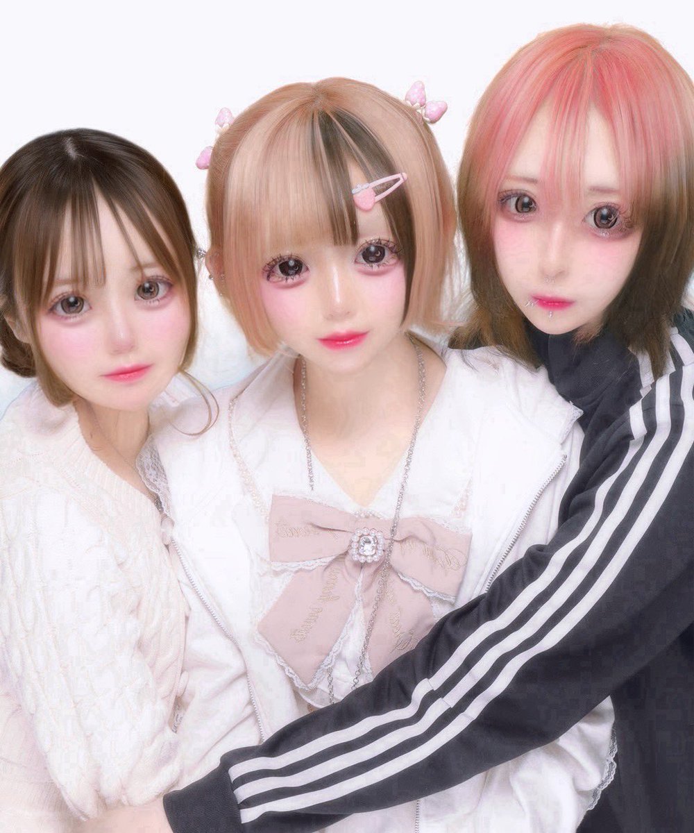 シクレスト店員 tweet media