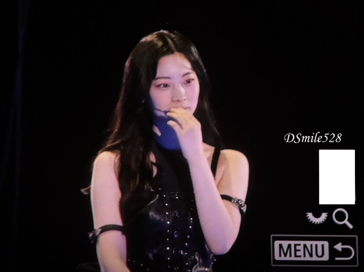 DAHYUN SMILE528 tweet media