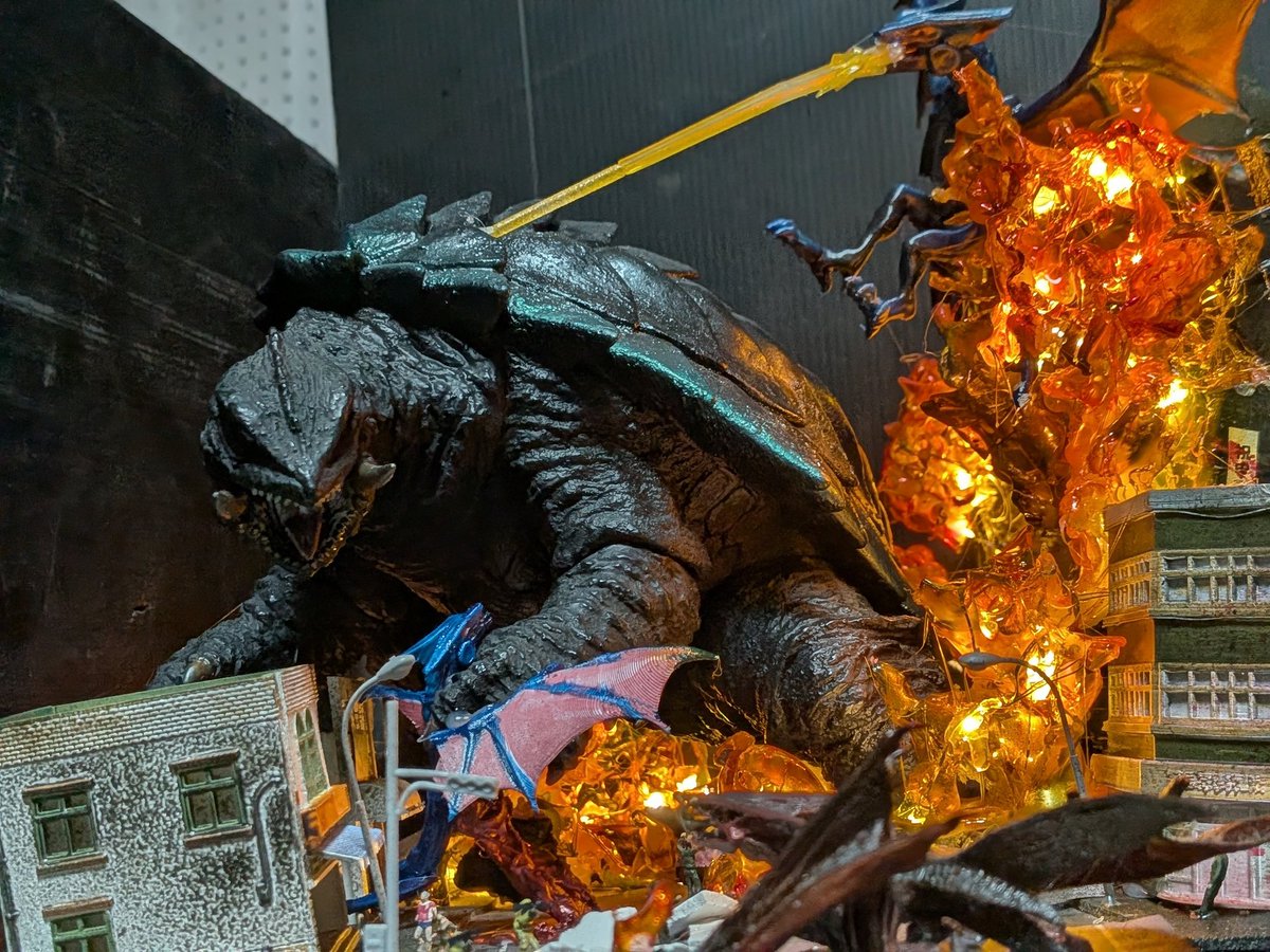 呉爾羅マ tweet media