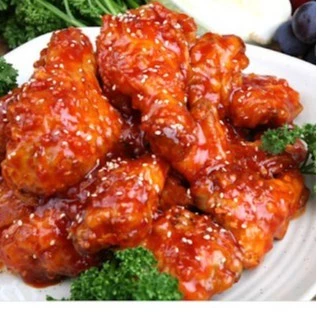 NThanh86518's tweet image. Kfc hot &amp;amp; sweet fried chicken!🍽️
  #comfortfood 
  #foodlover 
  #chickendinner