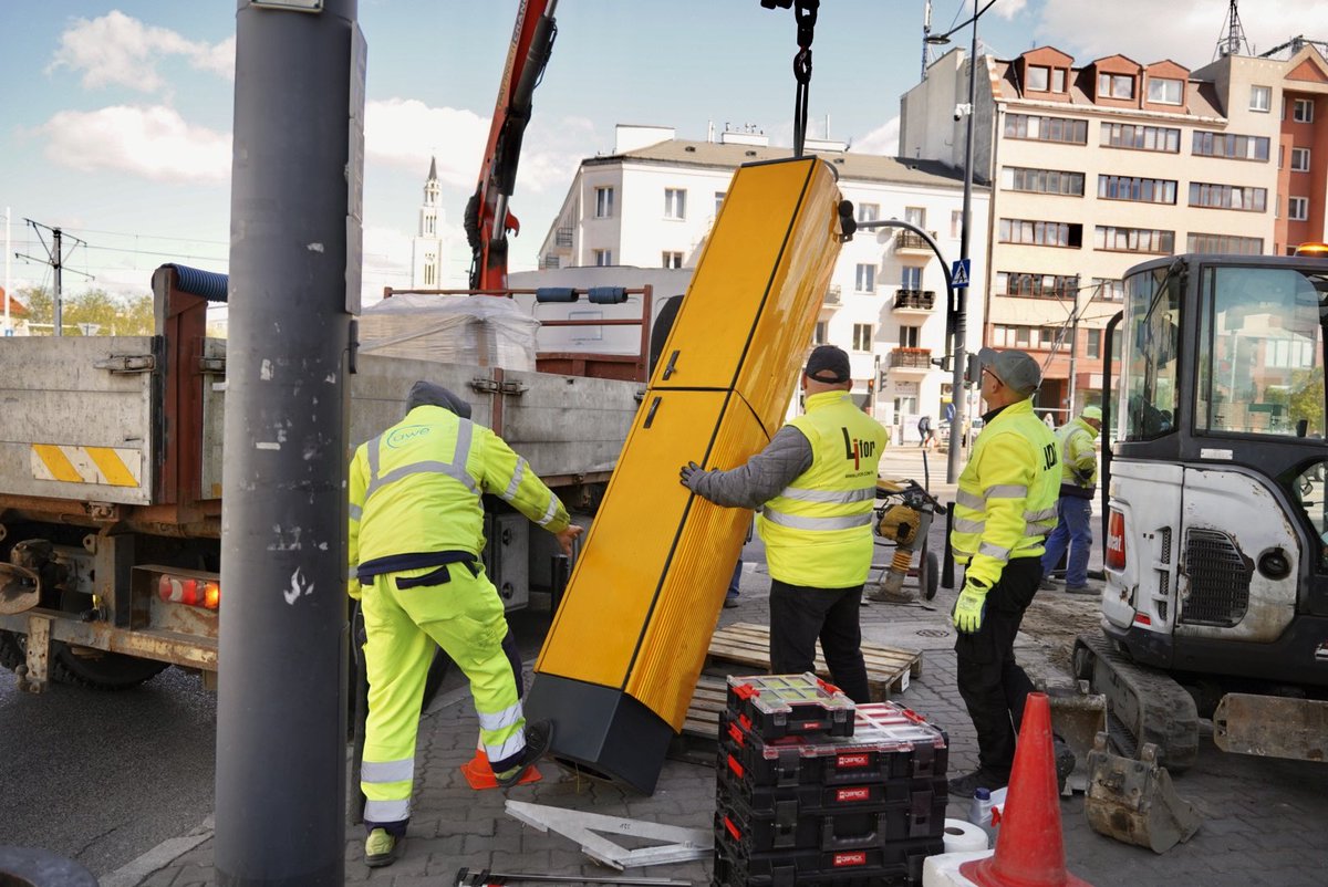 Rafał Trzaskowski tweet media
