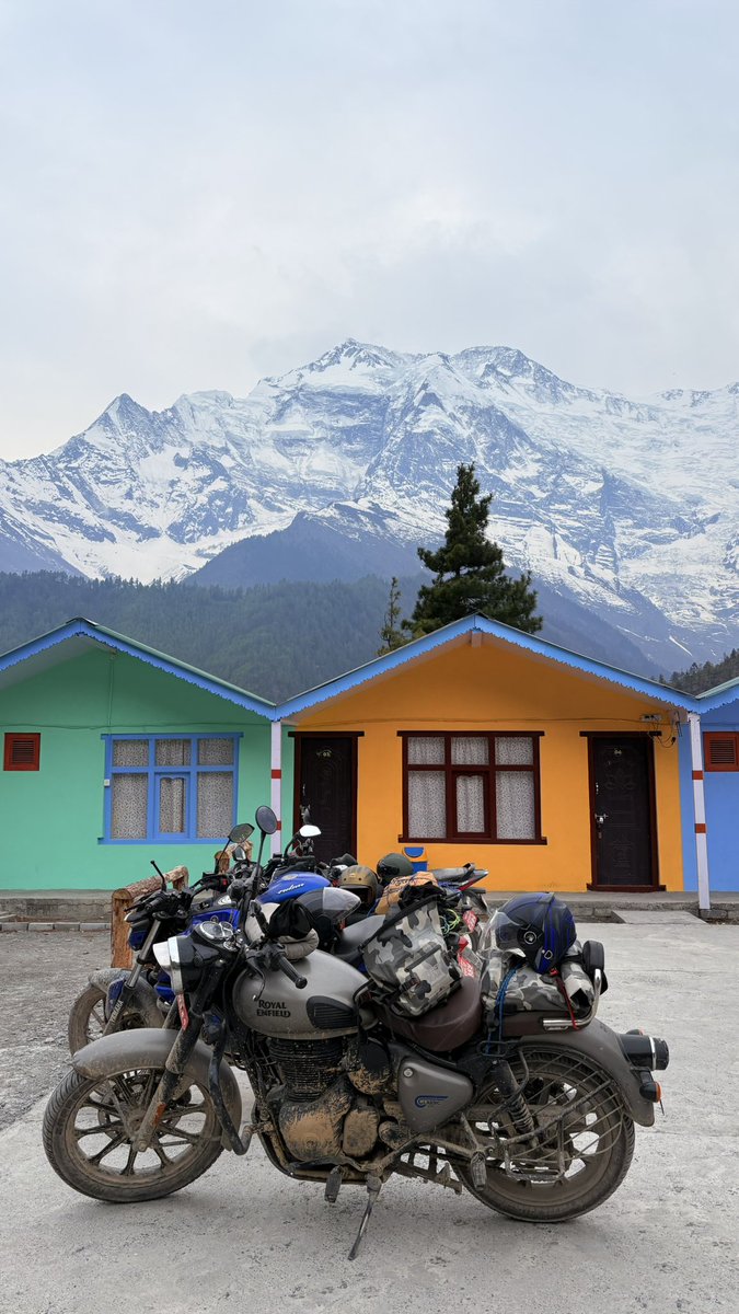 whotheA_'s tweet photo. Alhamdulillahh hari ketiga ride to Himalaya. Berhari perjalanan atas motor. Esok sampai Insyaallah https://t.co/bDQNuNp8Nd