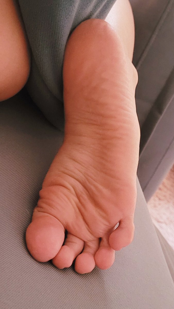 footboystorys's tweet photo. https://t.co/XsqxZdZZQj