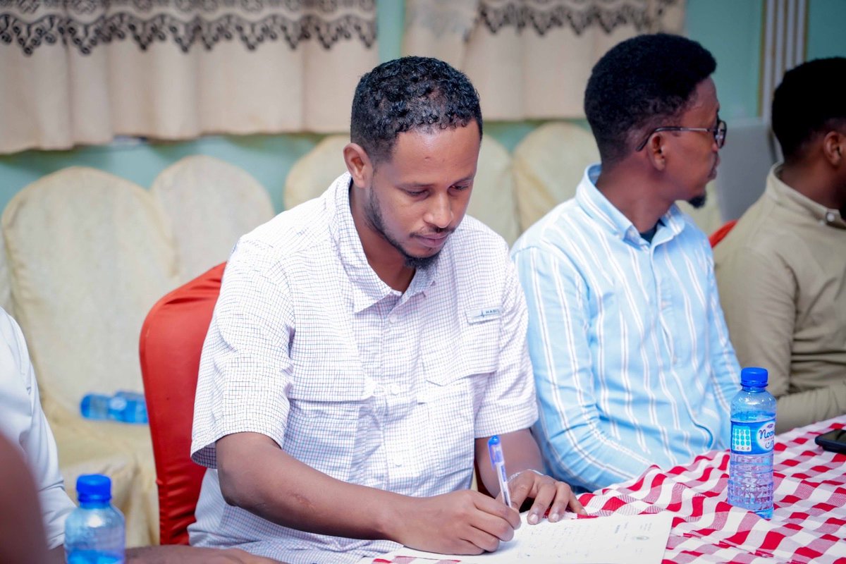 swssoag's tweet photo. The Office of the Auditor General of South West State of somalia successfully held an important sensitisation meeting for Ministries, Departments, and Agencies (MDAs) on the Planned Audits for 2026. 1/3

#Accountability #Transparency #Audit #GoodGovernance #Swss https://t.co/XZ5CHwoMvc