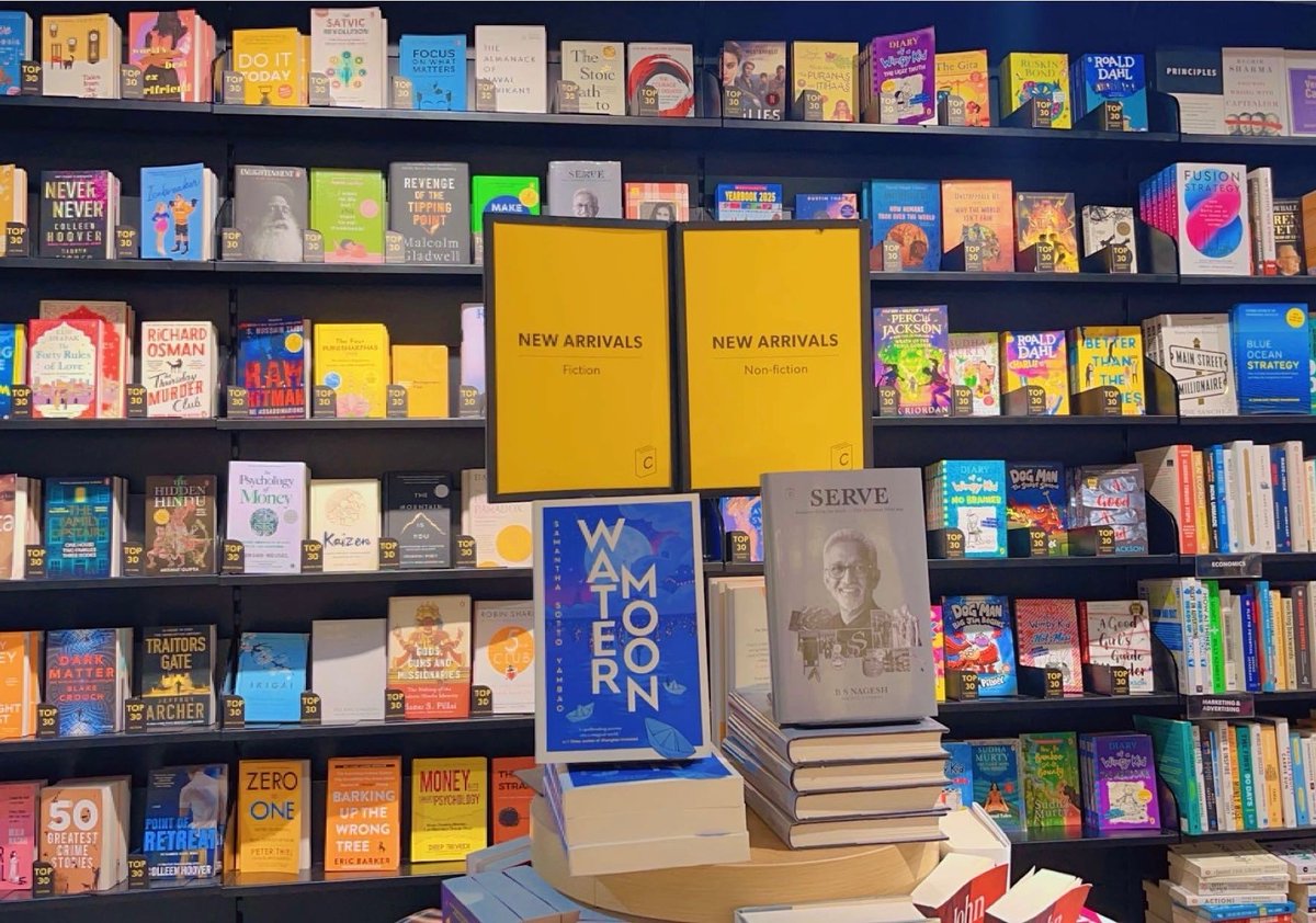 novvibee's tweet photo. If you know her so well, tell me which shop she would go first???? https://t.co/oSTqgaqgZt