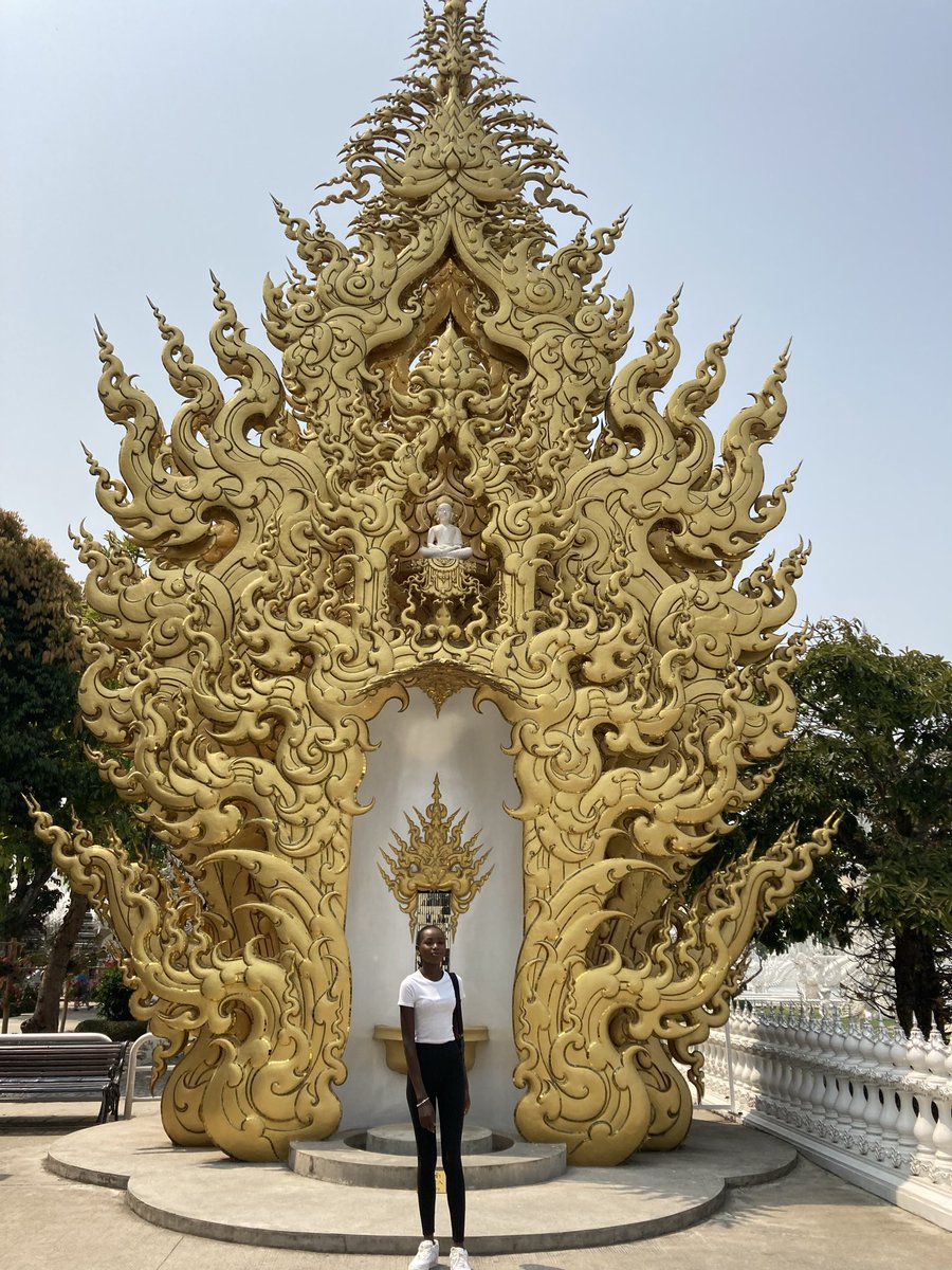 bradleyo2022's tweet image. Chiang Rai with scammer Joy Makumi Muriuki #redflags #joy #kevinsamuels #Joymukumimuriuki #Heartless #Joymukumi #Expatsbeware #joymuriuki #Mentalillness #scammerjoymakumimuriuki  #babykiller  #expats #nairobigirls #kenyagirls