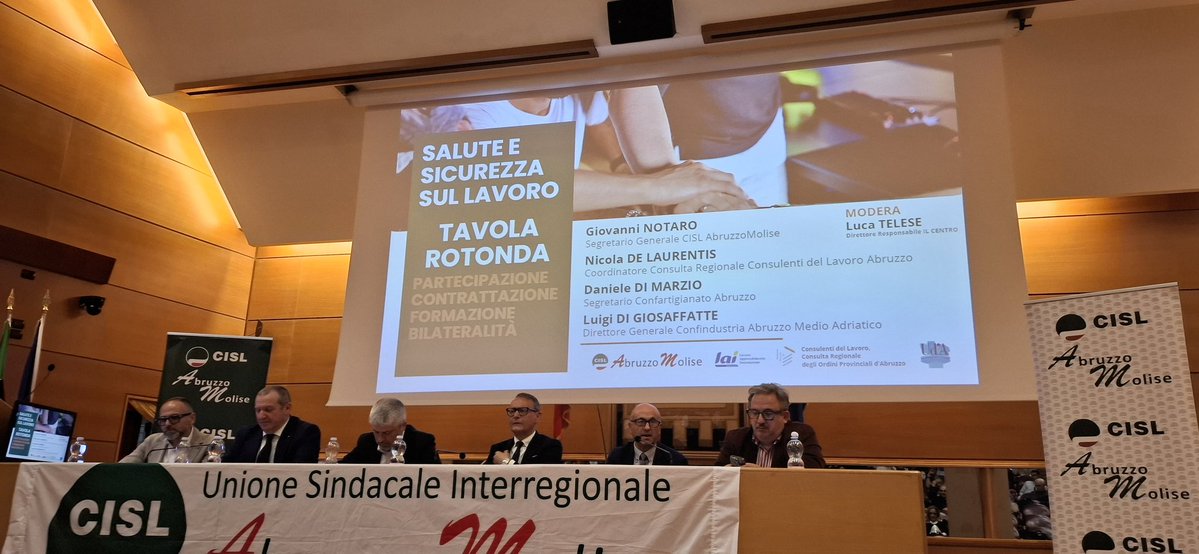 CISLAbruzzoMoli's tweet image. Intervento del Segretario Generale #Cisl Giovanni Notaro non bisogna mai abbassare la guardia quando si parla di salute e sicurezza sul lavoro e mettere sempre al centro la persona nelle azioni di tutela e rappresentanza delle lavoratrici e dei lavoratori. Convegno #Cisl a Chieti