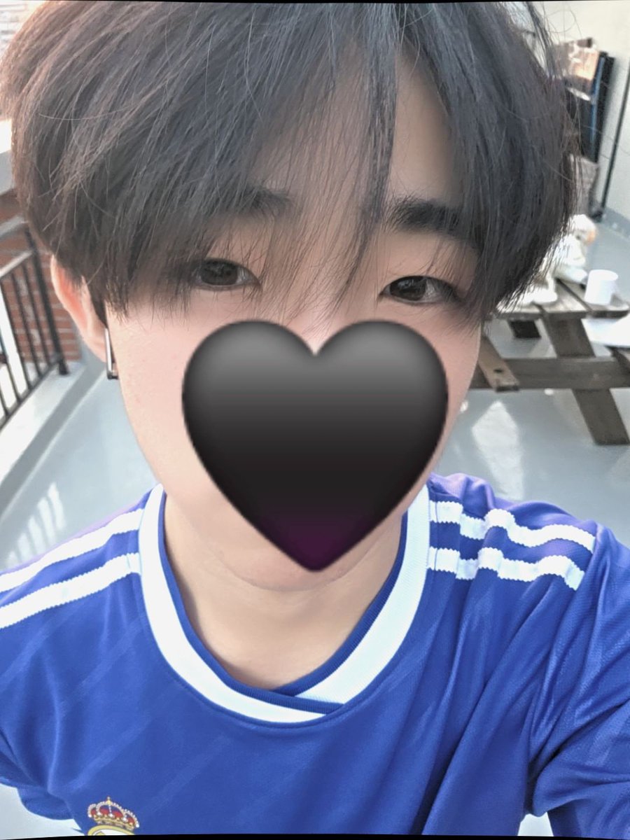 はたの 하타노 tweet media