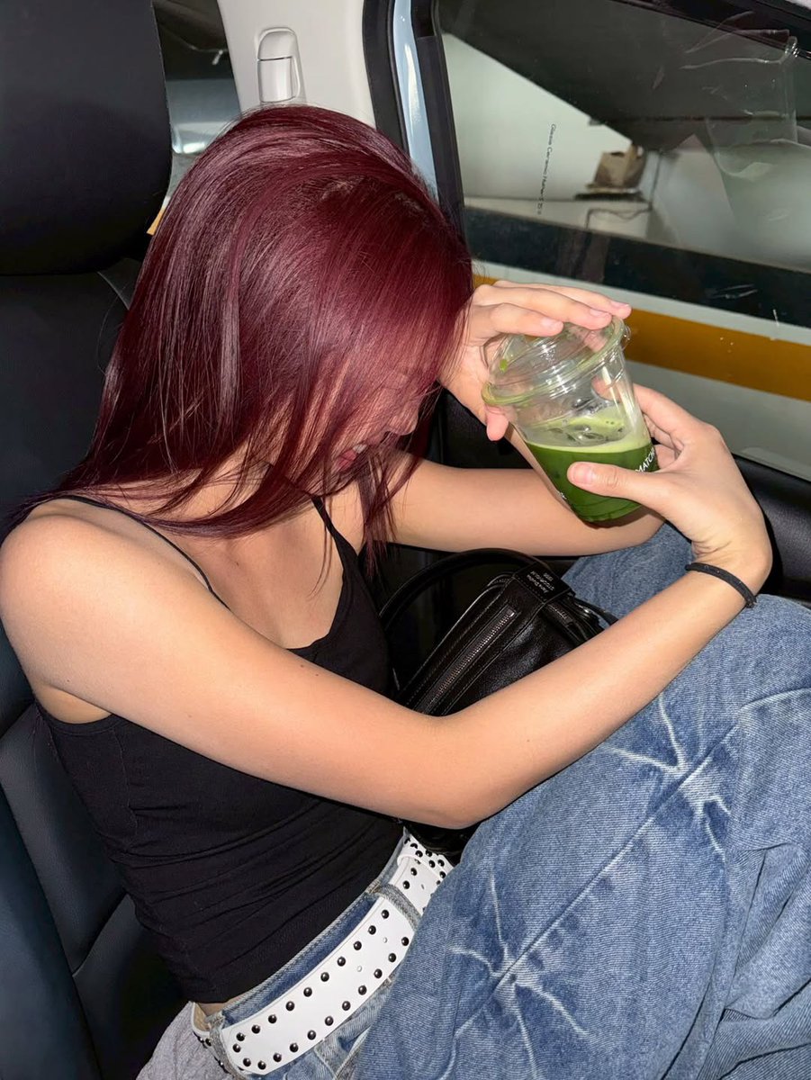 bbbbbbbbb tweet media