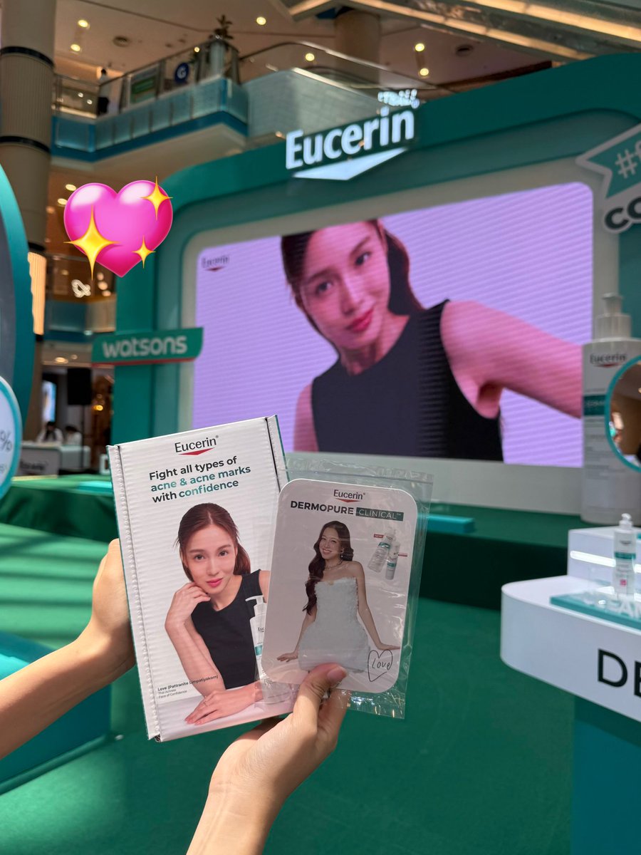 JL_1003am2's tweet photo. Finally get my box sets. 🥳💖

Thank you, @Eucerinmy ✨

Also thanks to @StoreKkaebsong for helping with the purchase. 🙏🏻 Anyone who wants to buy it also can DM and ask for details~✨❤️

#EucerinMY #Eucerin 
#EucerinDermoPureClinical
#loverrukk #มินิฮาร์ทของเลิฟ https://t.co/Olo1ERG5TF