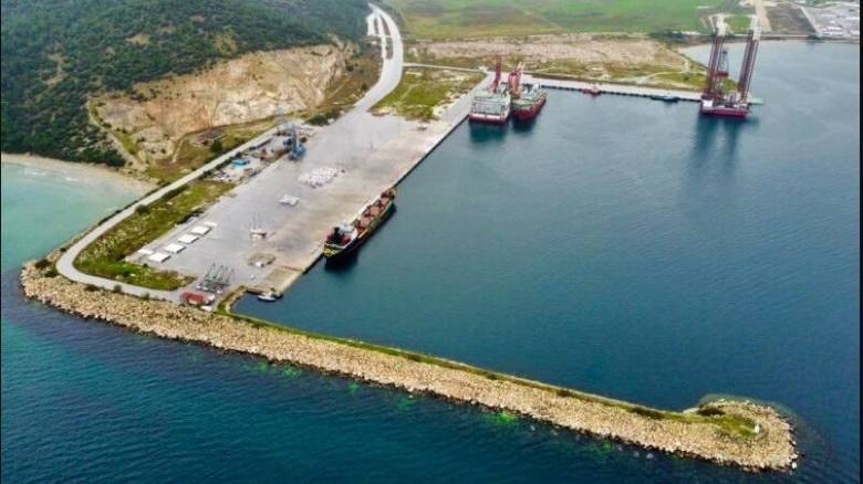 Με τρία εξαιρετικά λιμάνια, πως γίνεται ο Νομός Καβάλας να είναι «ουραγός»; #kavala #news #xirafi is.gd/50DmNP