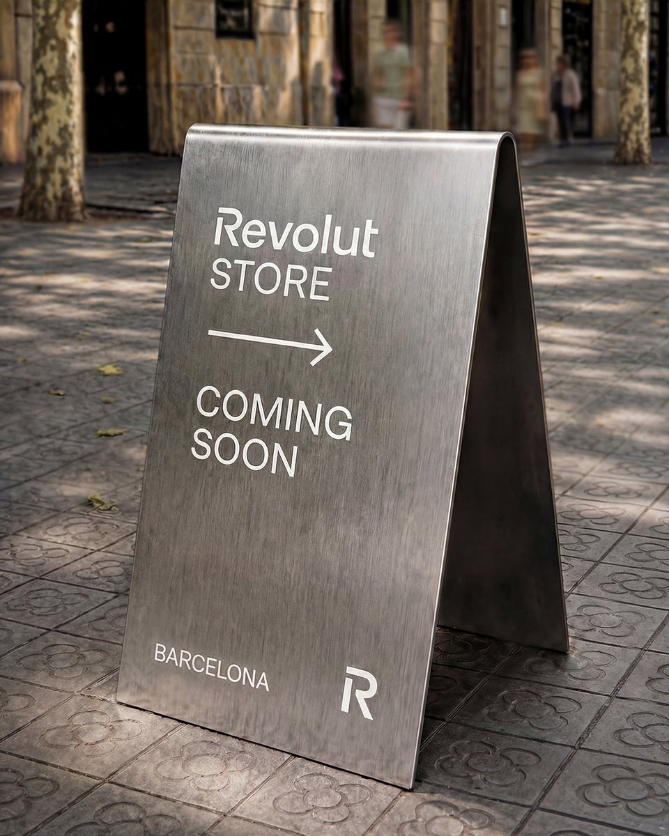 Revolut tweet media