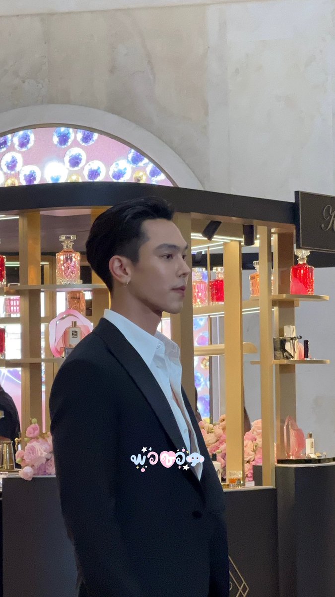 พอชอ tweet media