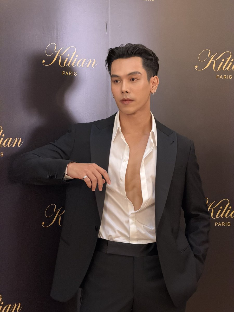 norsoryorlor tweet media