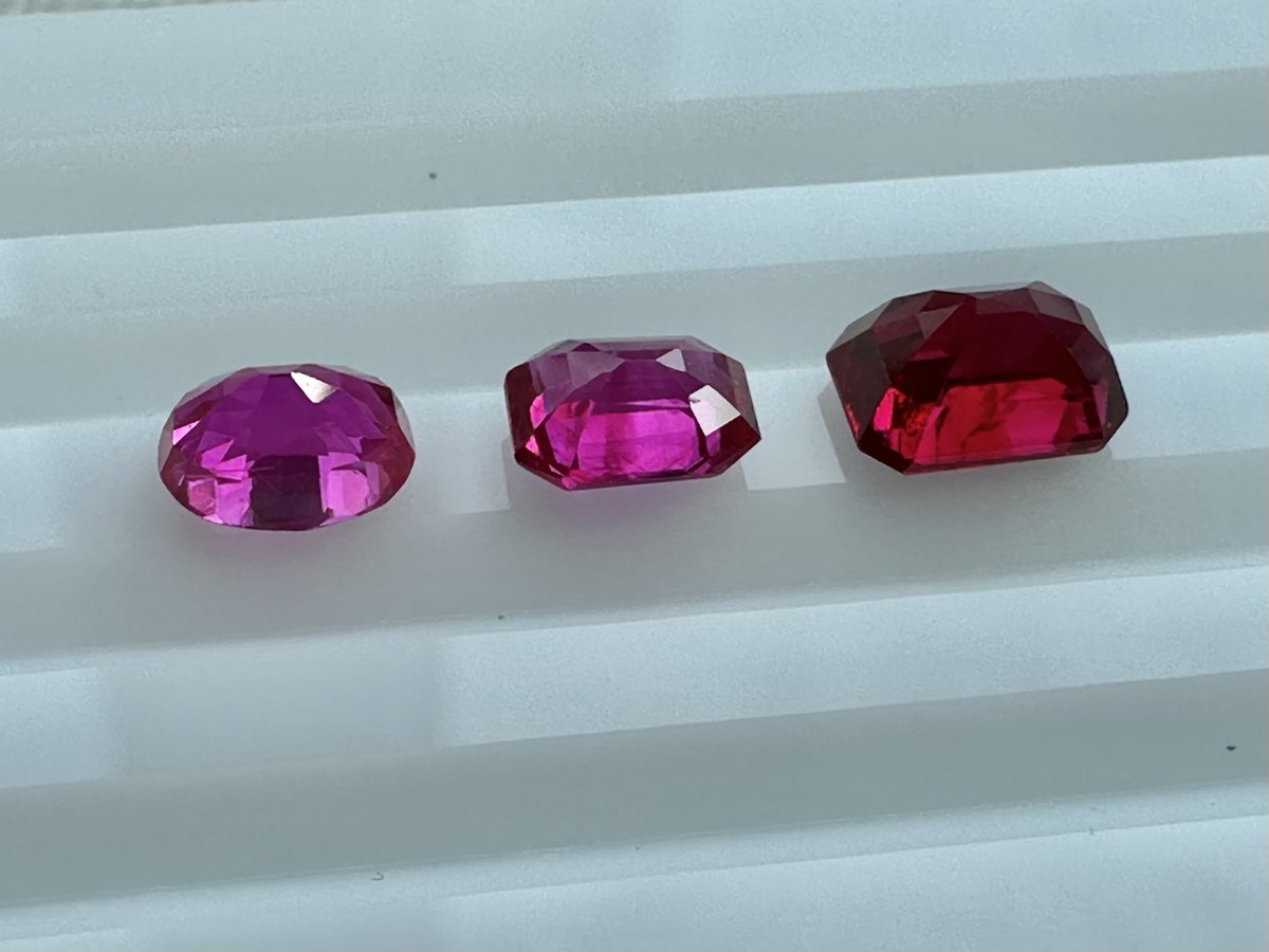 カラコレ tweet media