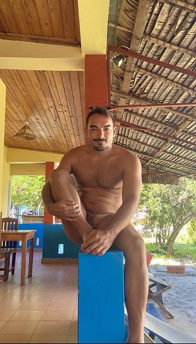 Marco_nakedboy tweet media