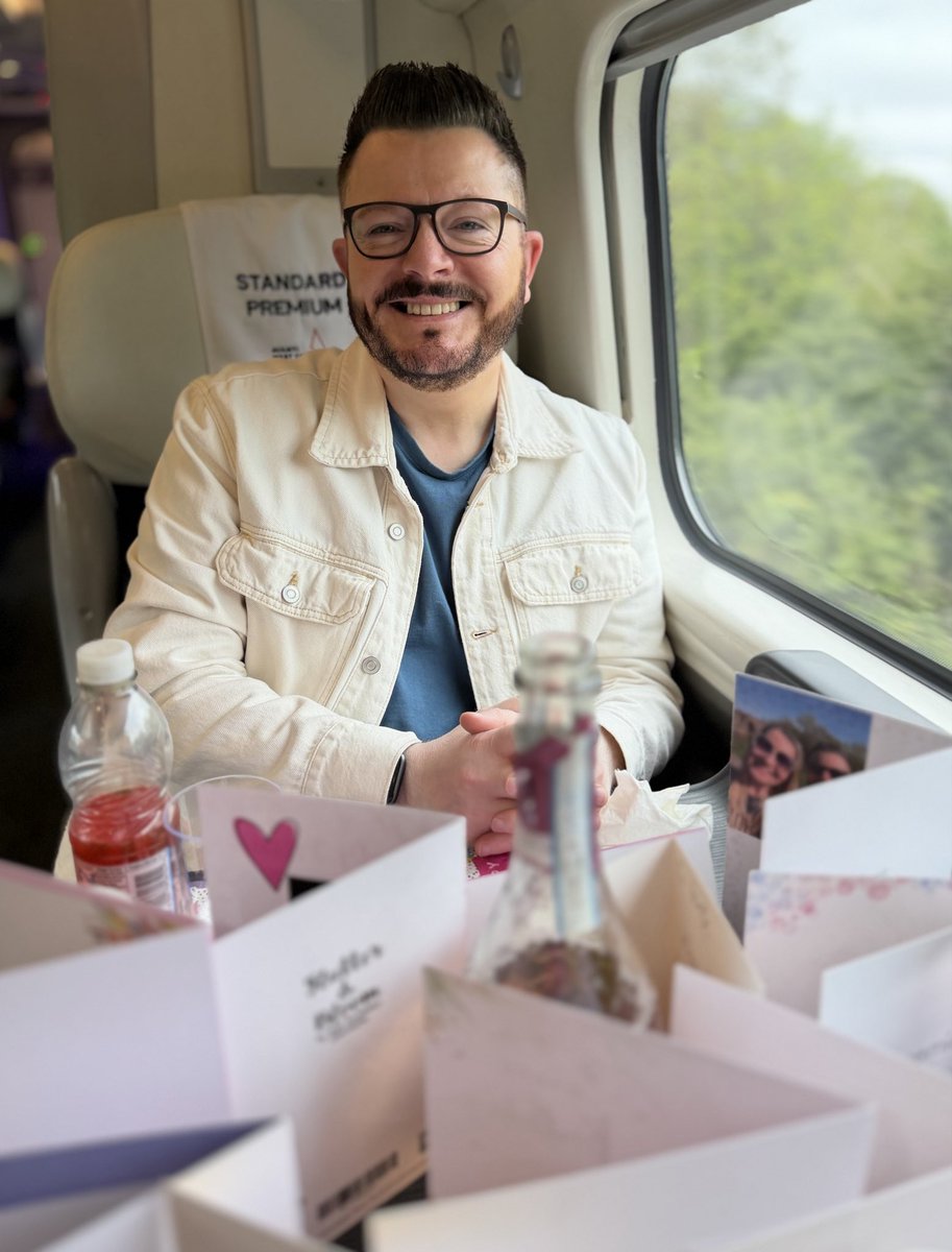 swaincomms's tweet photo. Heading to London, but not for Annual Investiture!  

This trip is celebrate my wife, Steff’s birthday! 🥳This is a Freemason free day! 🤣

However, tomorrow is all about celebrating my friends in the big building. 🏛️

@UGLE_GrandLodge @WorcsMasons https://t.co/pz3kHSw3ir