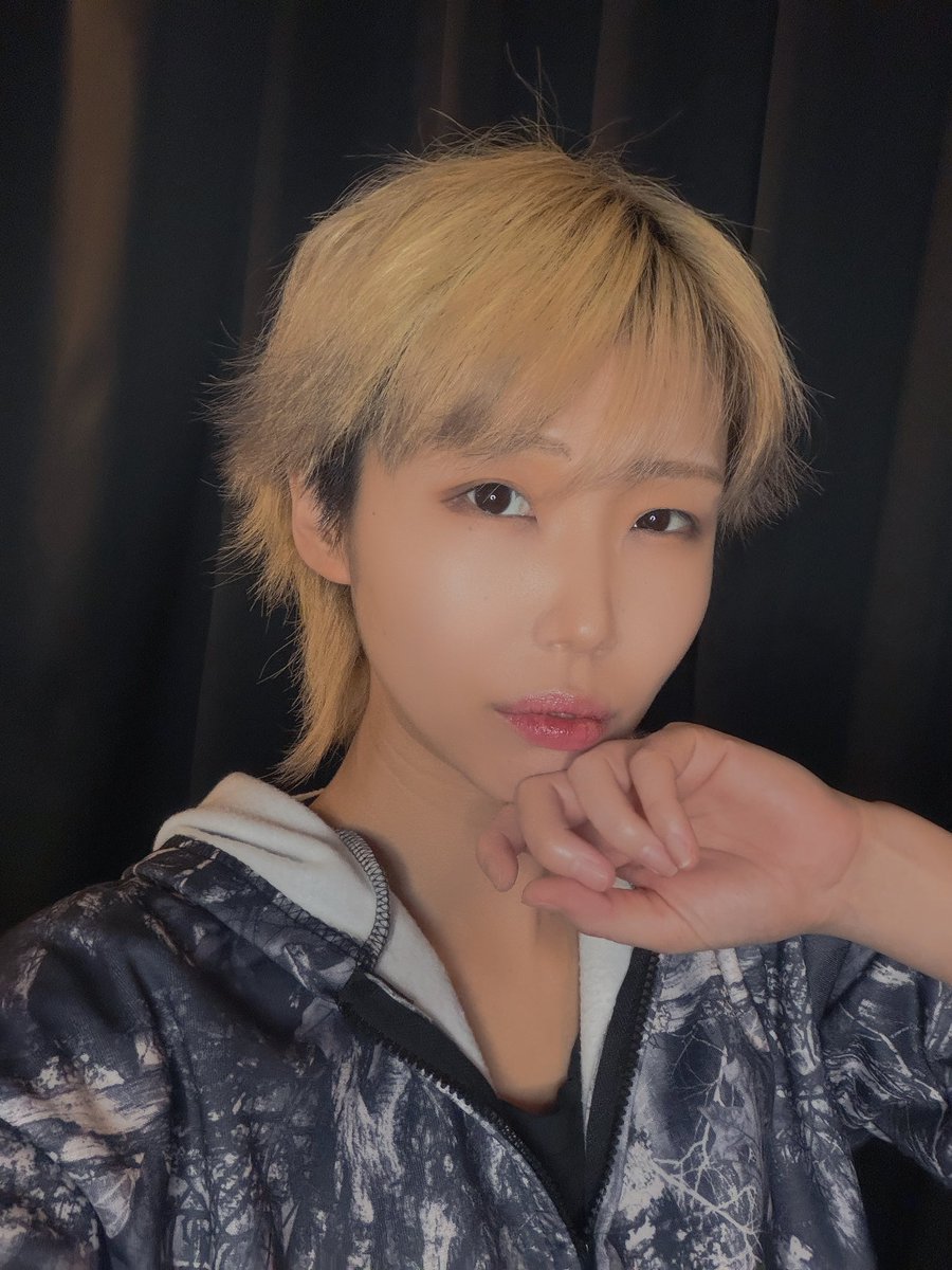 ひなた@男装コンカフェ【gender bar MUMA】 tweet media