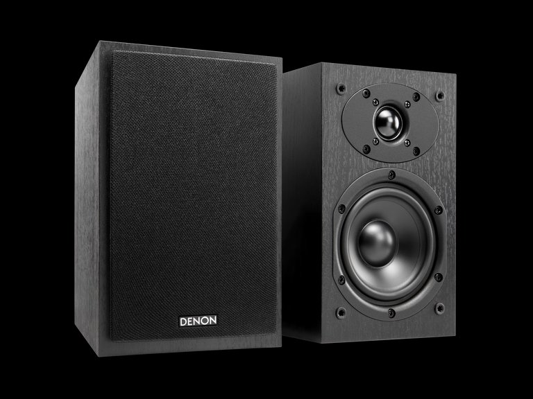 of_radio's tweet photo. My new gear...

【DENON】
RCD-M41
DP-29F-K
SCM41BKEM

エントリーモデルだが、残りの人生はレコード盤も楽しめる様に音楽部屋を充実させることにした

家に余っていて要らないレコードあれば下さい🙏 https://t.co/6qK8iZmWBI