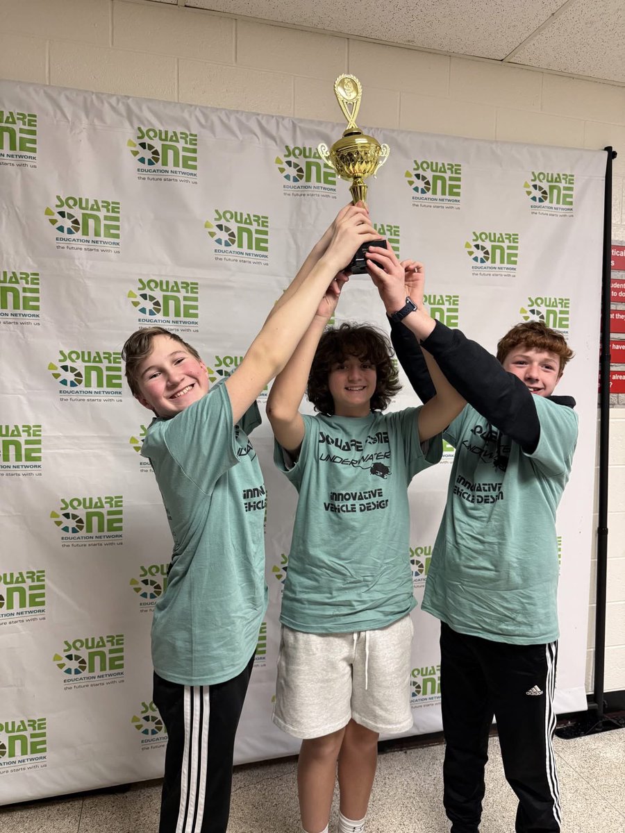 myLSPS's tweet image. 🤖 Robotics teams are an incredible way for students to innovate, problem-solve, and showcase their creativity. #myLSPS