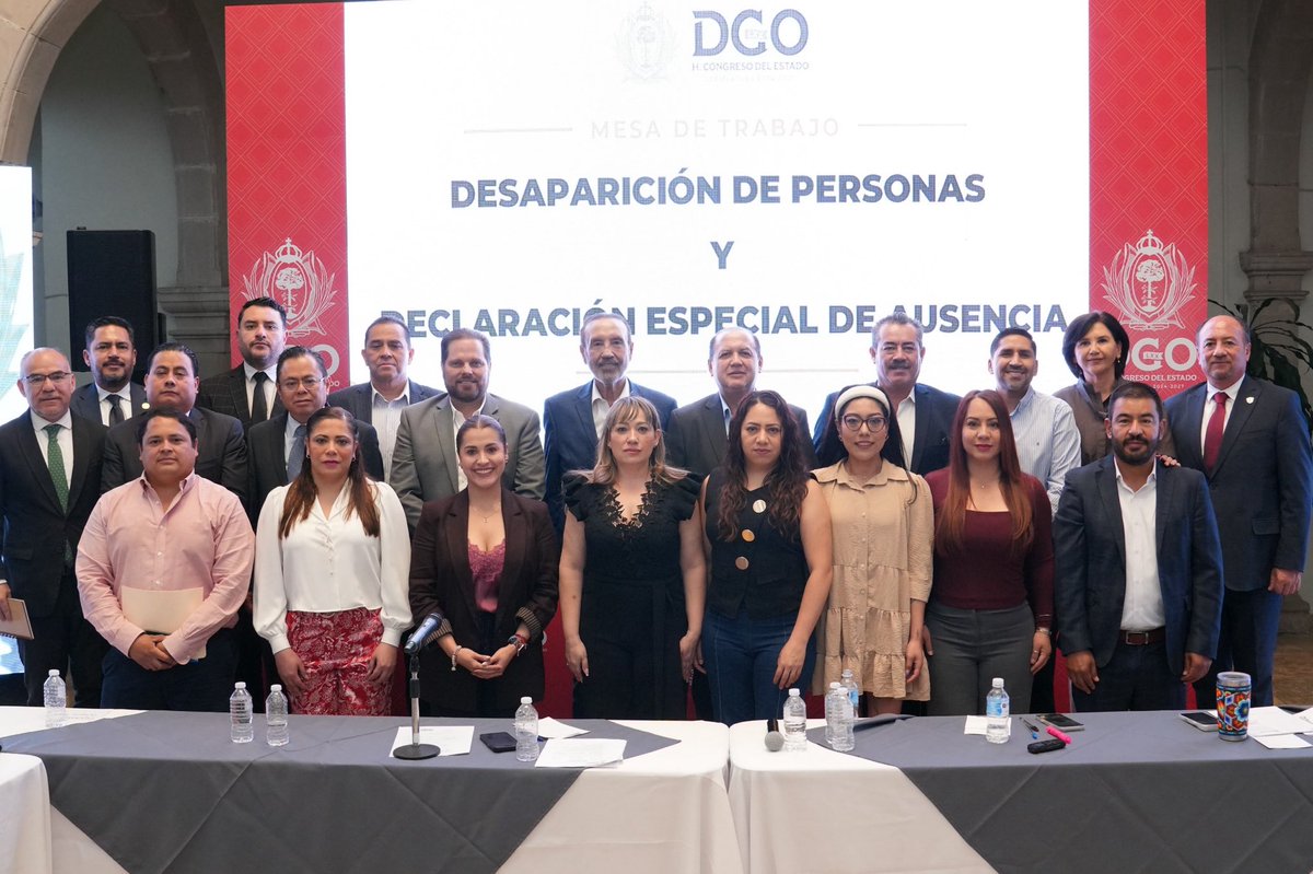 otnielgarcia's tweet photo. Hoy, en la Comisión de Justicia, abordamos temas prioritarios para consolidar instituciones más sólidas y cercanas a la gente. En esta mesa de trabajo contamos con la participación de autoridades estatales clave, con quienes revisamos los retos y definimos rutas que den resultado https://t.co/CwgcxY4APH