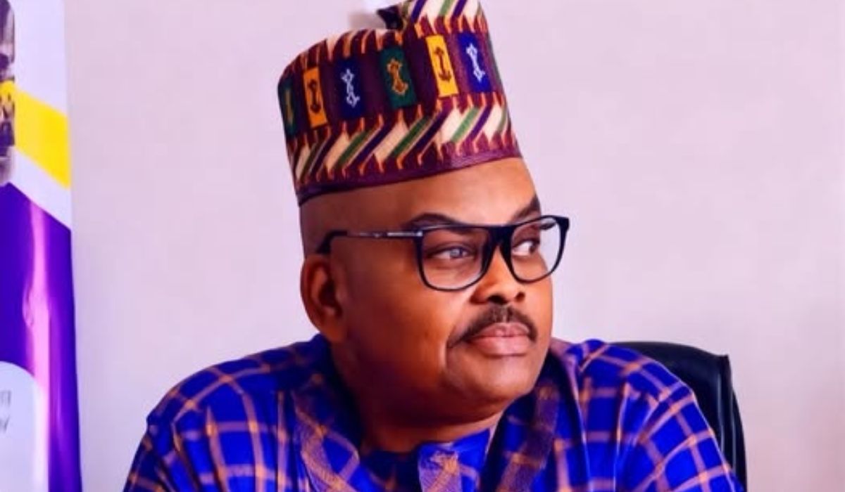 Otowngist's tweet image. Nollywood actor Akiyesi has died in his sleep, according to the Actors Guild of Nigeria (AGN).
The veteran starred in over 100 films across two decades in the industry.

Read More:otowngist.com/2026/04/nollyw…

#Nollywood #RIP #BreakingNews #ActorsGuildOfNigeria