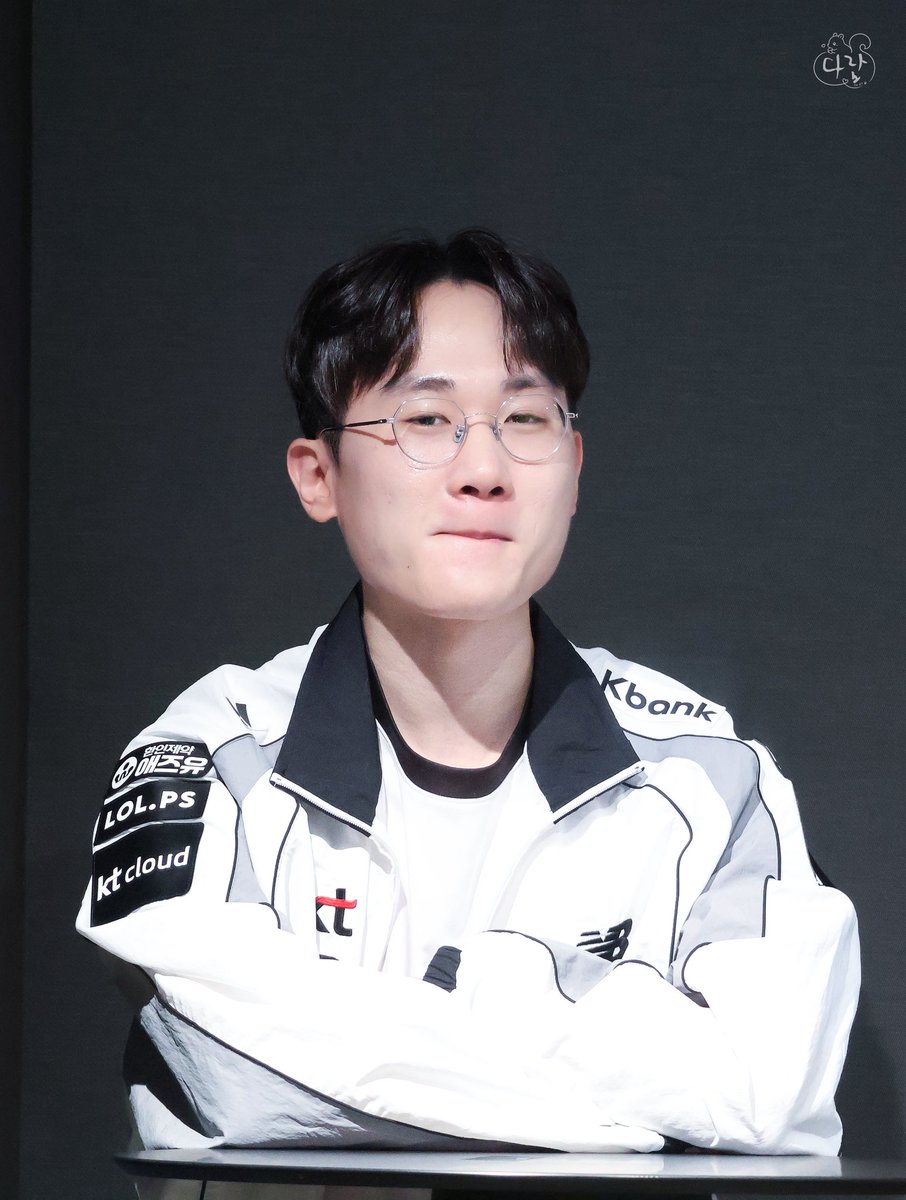 다람🐿️ tweet media