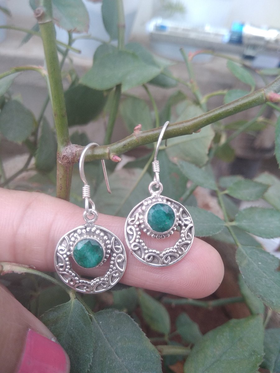 jewelrycreatio1's tweet photo. Emerald Earring,92.5 Sterling Sliver,May Birthstone,Dangle And Drop Earring,Gift For Her,Bridesmaid Earring,Wedding Jewelery,Vintage Earring
Buy At:
https://t.co/byxV9vQbfz
#Statementearring #Bridalearring #Minimalistearring #Prtywearearring #Maybirthstoneearring #Anniversarygift https://t.co/calWAJ9pdb