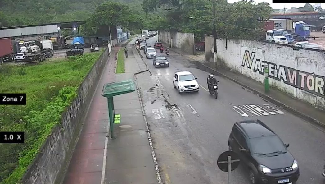 🚗 ⛔️ Trânsito lento na Av. Rosário Batista Conte, no trecho entre o oposto ao Pátio Municipal e o Caminho São Jorge.

⚠️ Motivo: excesso de veículos

‼️ Trecho monitorado e alteração de tempo semafórico realizada. 

🚦 Dirija com atenção e, se possível, busque rotas alternativas