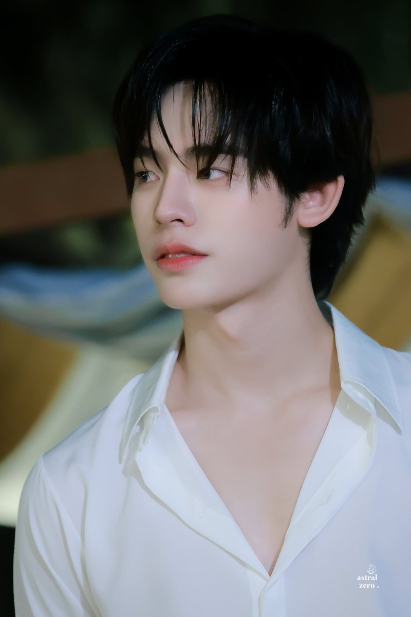 𝐚𝐬𝐭𝐫𝐚𝐥𝐳𝐞𝐫𝐨. tweet media