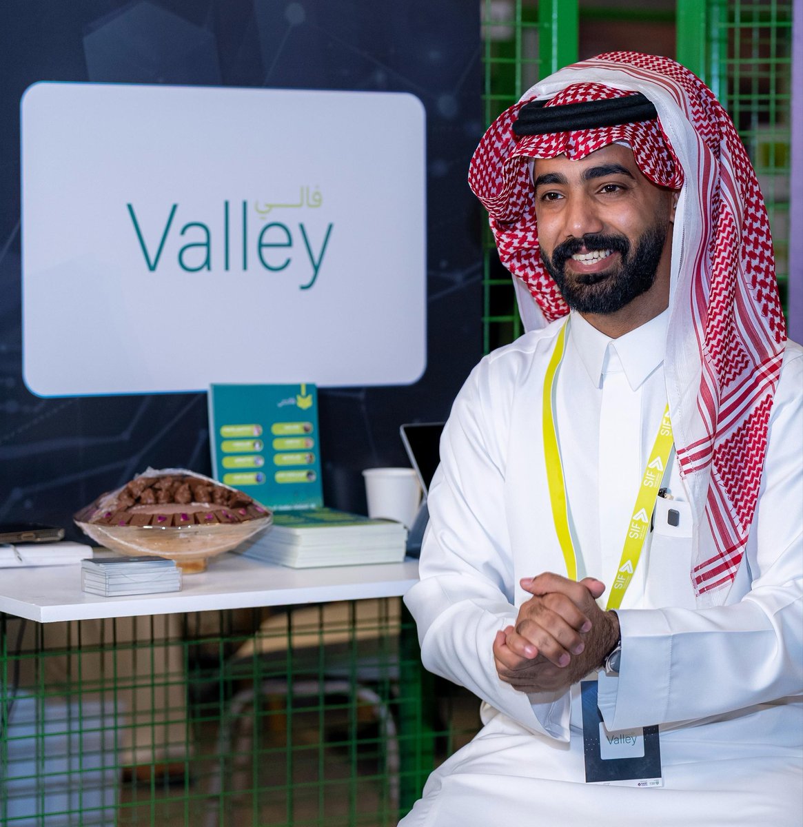 ak199A's tweet photo. الحمدلله والقادم أجمل بإذن الله تعالى 
وترقبوا منصة ڤالي @Valleypla 
لخدمة المطاعم والمقاهي في التشغيل و التوسع 
ونشوفكم اليوم في منتدى الإستثمار في الكراج 
@TheGarageKSA 
في بوث منصة ڤالي حياكم الله https://t.co/p1bqJrPvjU