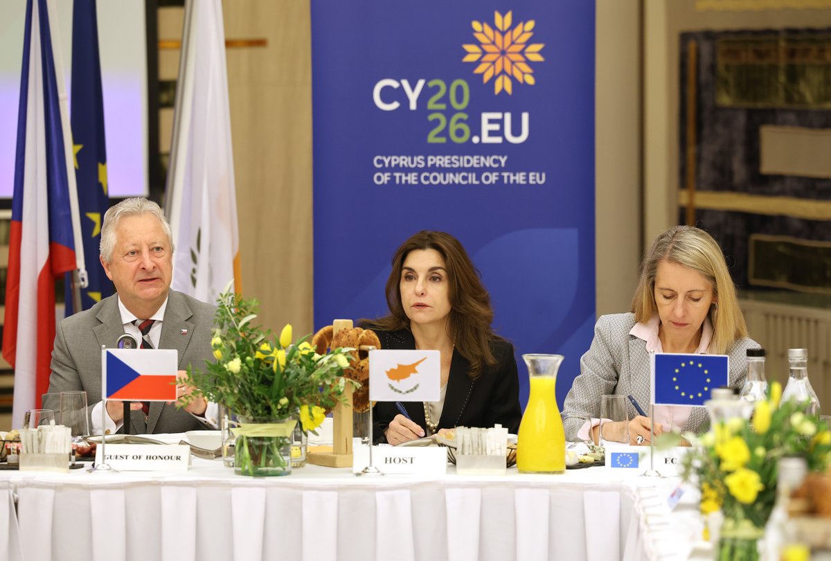 Ministerstvo obrany tweet media