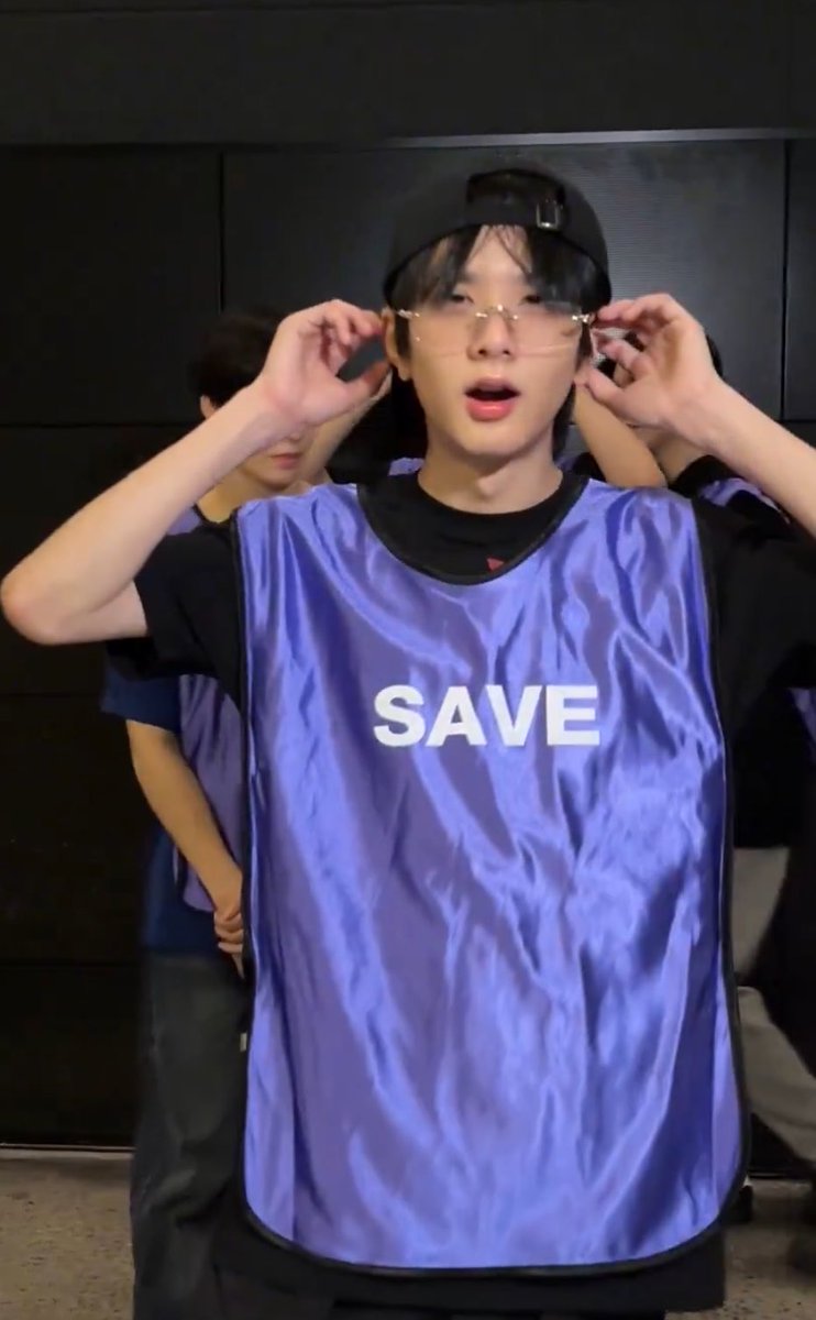 𝟗𝒅𝒆𝒄𝒆𝒎 𐦍⋆ tweet media