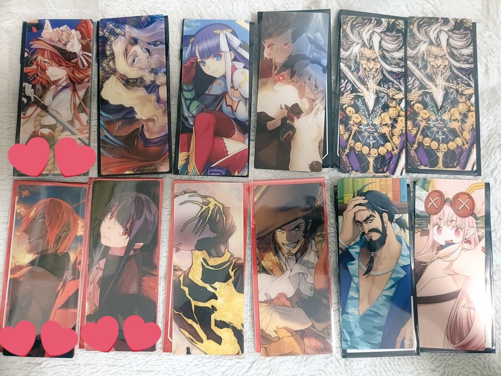 06chloroplast's tweet photo. 【交換】 Fate/GrandOrder FGO 最終再臨展 編成画面風カード

（求）沖田、斎藤、バーソロミューなど　画像4

（譲）画像のもの　♥は👑との交換優先　👑のものは1:複数(♥2点までで、最優先は〜5程度まで)も検討しますのでお声掛けください。

郵送交換希望です。何卒よろしくお願い致します。 https://t.co/lVoKgSPC1U