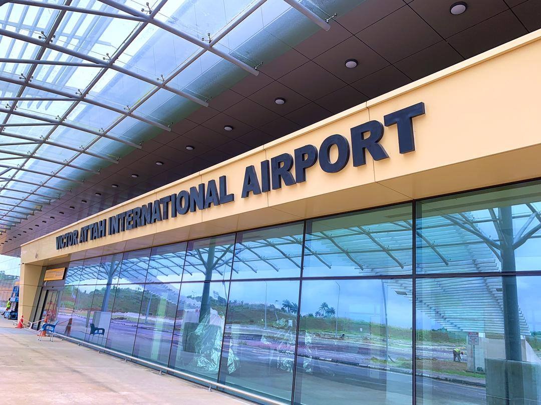 From local airport to global standard. Boarding bridge, self check-in, smart scanners and now Ghana route. Uyo dey enter big league quietly. #UyoToAccra