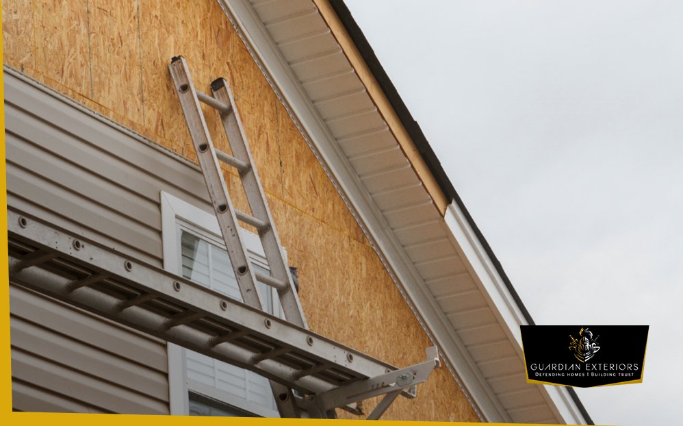 GuardianEx51504's tweet image. Old siding can silently damage your home and increase energy costs. Upgrade smart with the right materials and expert insights.

Discover everything you need before starting your project here: guardiandefends.com/siding-install…

#HomeImprovement #Siding #Renovation #HomeTips #CurbAppeal