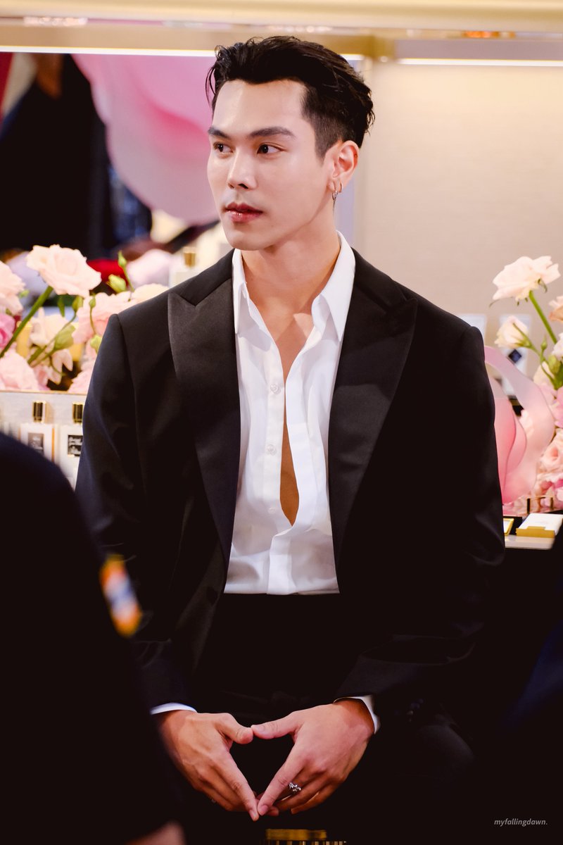 หงองืมม ʕ•̠͡•ʔ ˳ ༘* -𝓂𝒻𝒹-🍃✨ tweet media