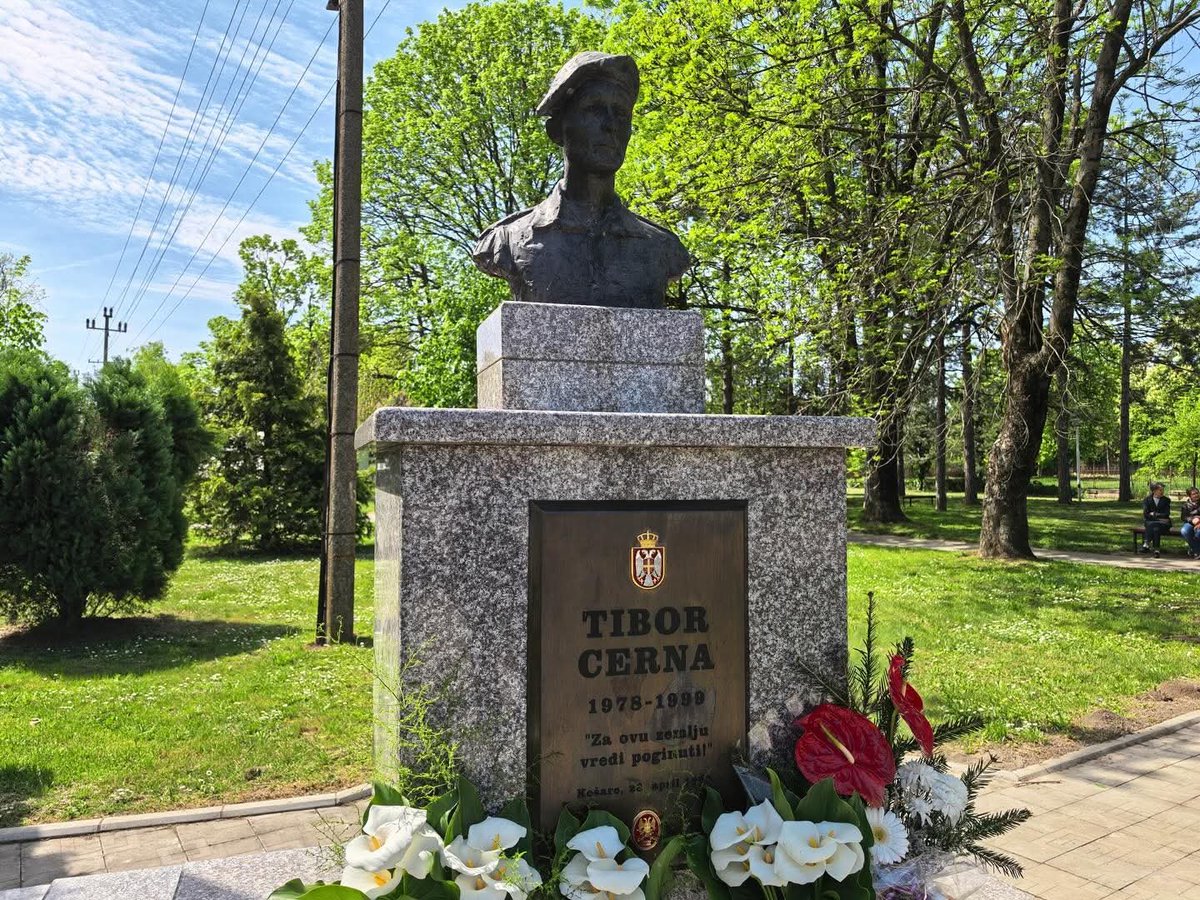 Милош Вучевић tweet media