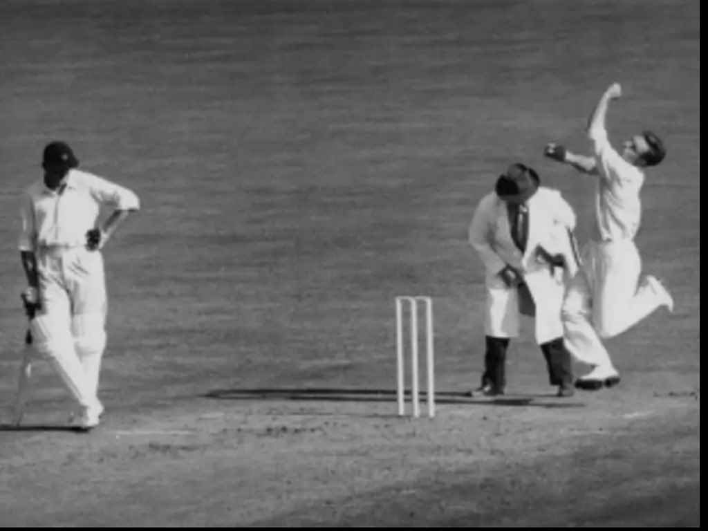 Signature of Cricket ! tweet media