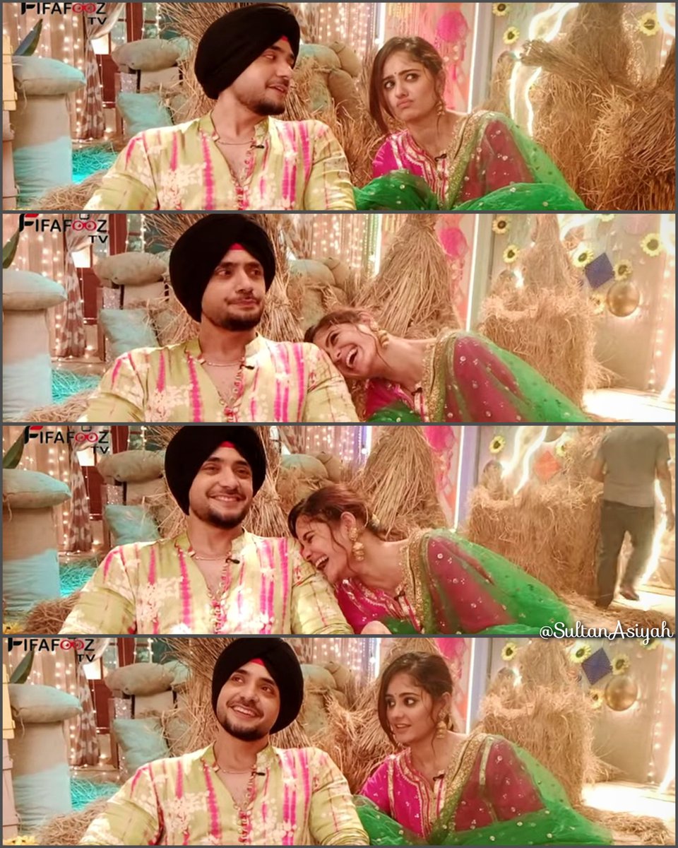 #AdnanKhan calls #AyeshaSingh shonu💖

Addy said he's most fond of Ayesha on the set and Ayesha is fond of everyone 😂🫶

Addy dedicated "🤓" emoji to her. Ayesha dedicated "🥰" calling him adorable.

#Mannat