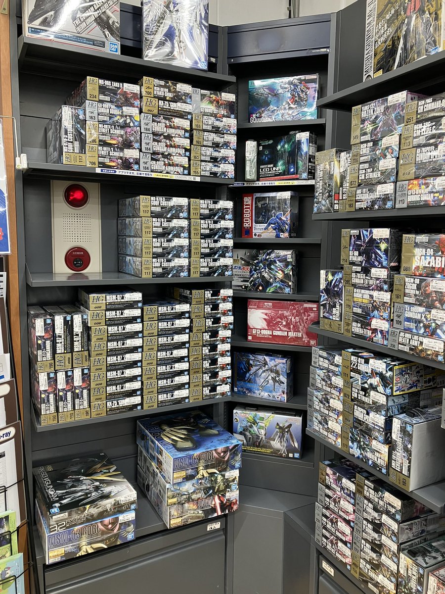 ブックオフ名古屋味鋺店【トレカ・ホビー】 tweet media