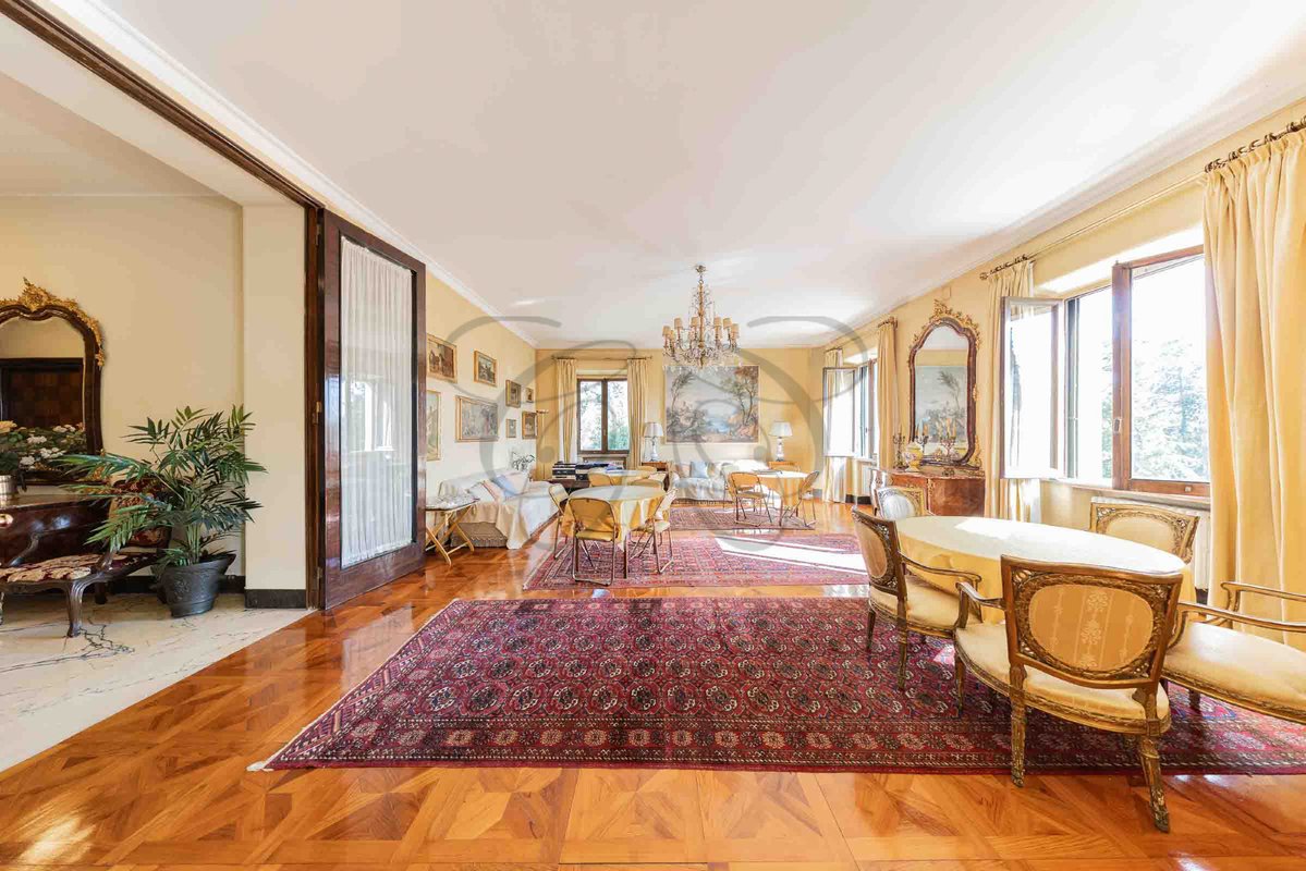 CCHRomaIT's tweet image. 🏛️ The art of grand living in North Rome. 🇮🇹
👉 classcountryhomes.it/en/luxury-apar…

#architecturelovers #vignaclara #villabrasini #luxuryapartments #rome #realestaterome #classcountryhomes #italianheritage #interiordesign #historichomes #luxuryliving #farnesina #diplomaticlife #gardenlife