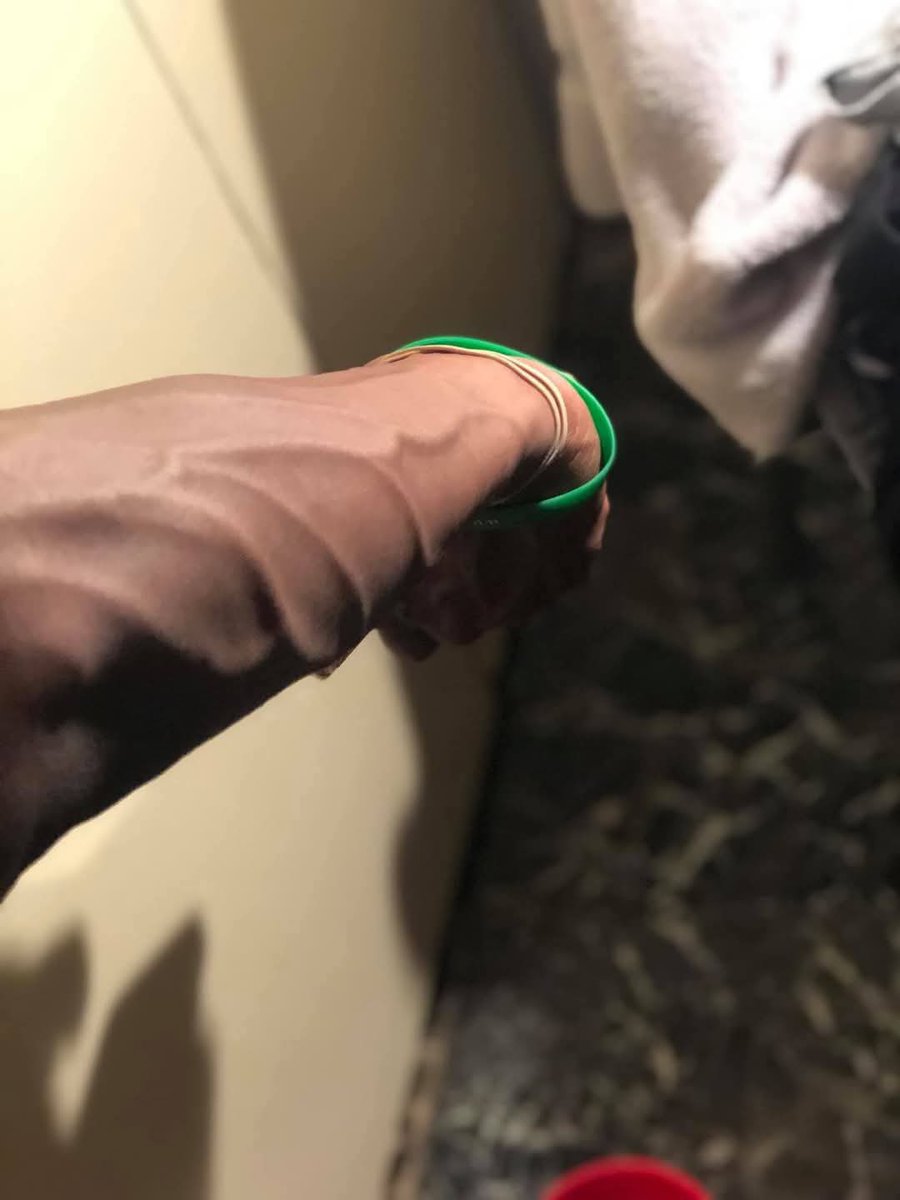 Chris🥀 tweet media