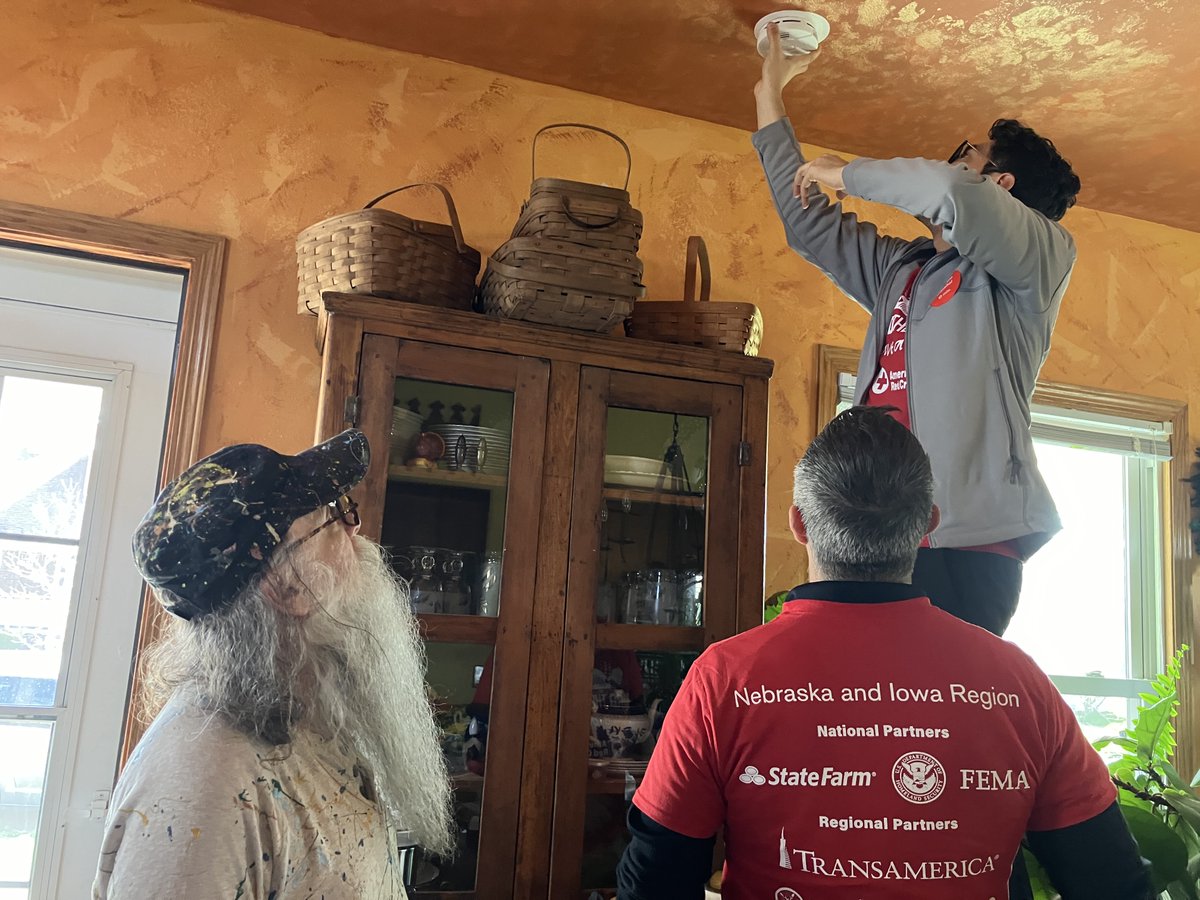 Iowa Red Cross tweet media